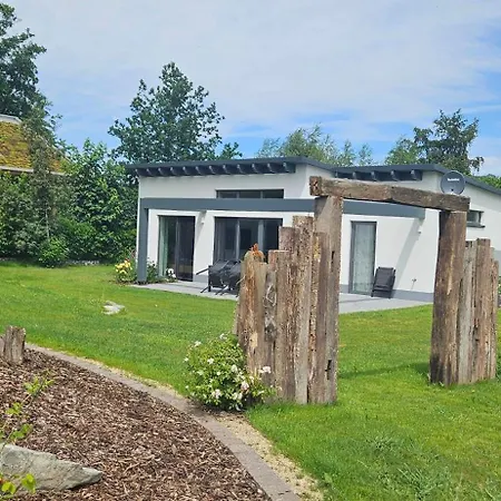 Gartenbungalow Rhoenwild * Hilders
