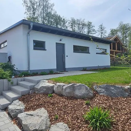 Gartenbungalow Rhoenwild *