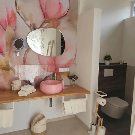Gartenbungalow Rhoenwild Hilders
